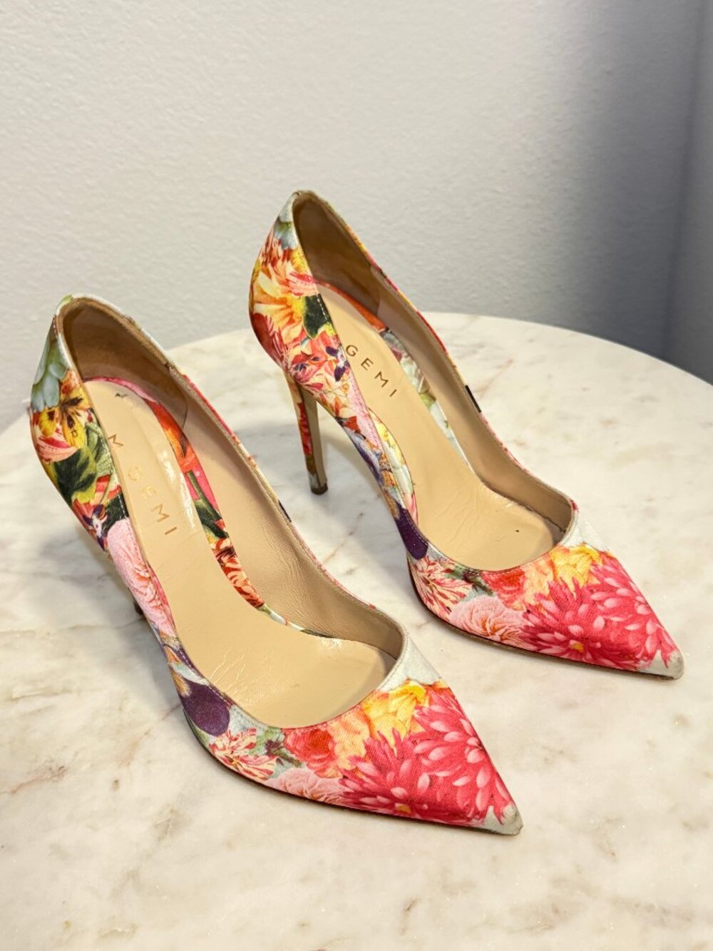 M. Gemi "Cammeo" Pointed Toe Pump in "Day Blossom